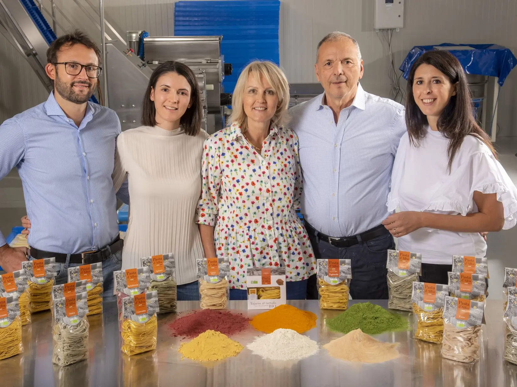 De familie Mainardi van Pasta d'Alba ambachtelijke pasta producent en familiebedrijf uit Diano d'Alba, Piemonte 