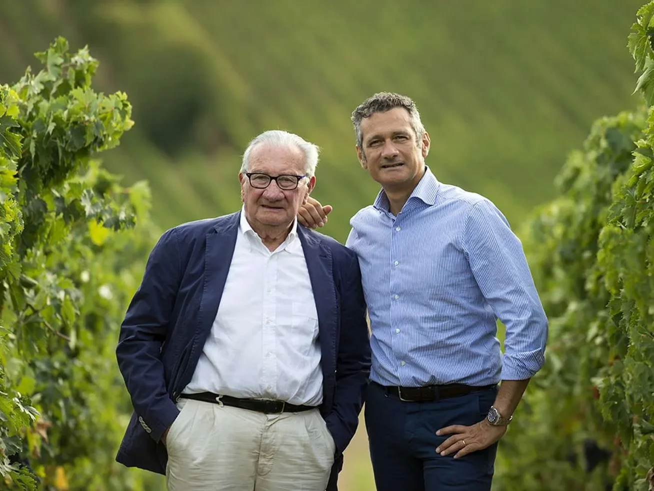 Massimo en Michele Bernetti van Umani Ronchi in de wijngaard