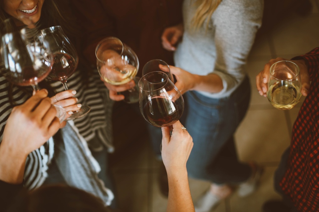 Italian wine tasting at home - 6 wines