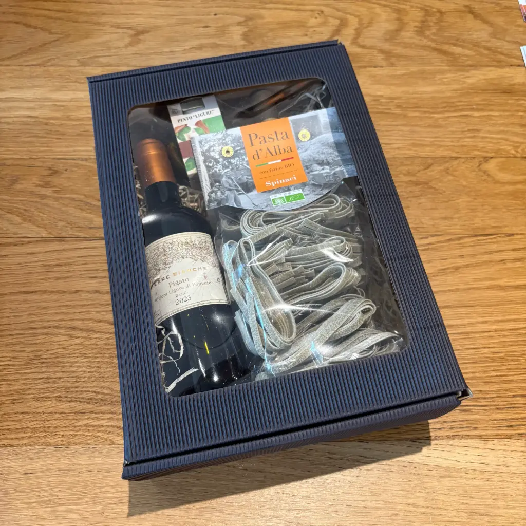 Geschenkpakket Pasta Pesto e Pigato 1/2 fles witte wijn 