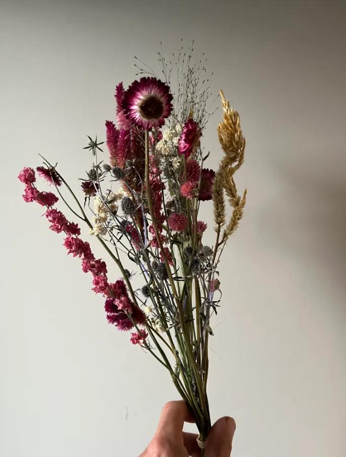 Pink Skies dried flower bouquet paard&bloem